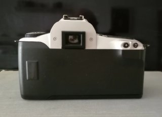 Cámara canon V300 (cuerpo)