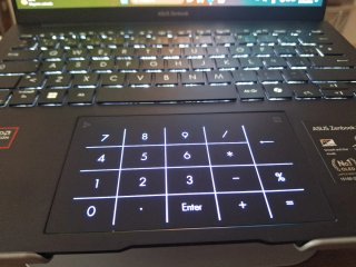 ASUS Zenbook AI 14 OLED 1.2Kg AMD Ryzen 7