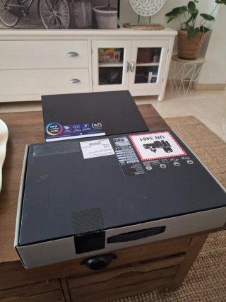 ASUS Zenbook AI 14 OLED 1.2Kg AMD Ryzen 7