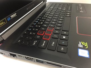 Acer Predator Helios 300 Gaming Laptop