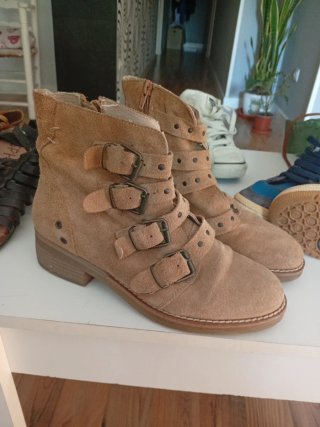 Lote Zapatillas y Sandalias Marrón/Negro