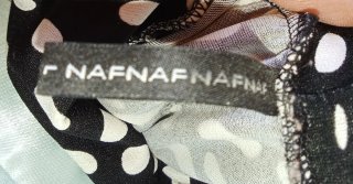 Vestido Naf Naf estampado retro