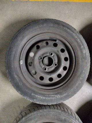 Juego completo ruedas Ford Escort