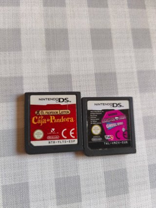 Nintendo DSi XL Rossa + Giochi