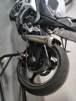 Suzuki GSXR 1000 K8