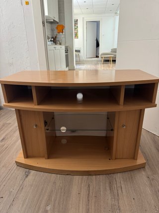 Mueble TV madera y cristal curvo