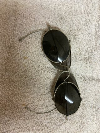 Gafas de sol vintage plateadas y negras