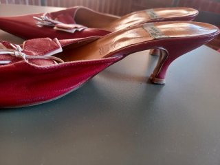 Mules Puntiagudas Rosa y Blanco