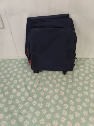 Mochila infantil niño Marc con balón