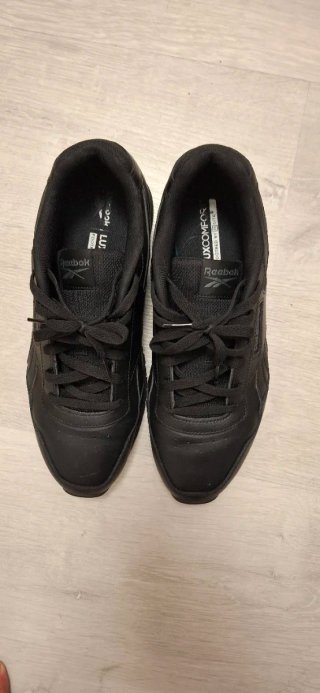 Reebok Classic GLIDE Core Negro