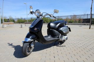 Aprilia Compay Custom 125 Negra