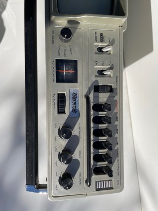 Maxmusic// Radio TV Cassette Combo
