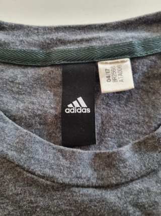 Maglietta Adidas grigia logo rosa