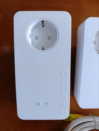 Confezione da 3 adattatori Devolo WiFi 1200+ PLC
