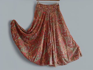 2 x 22 € Pantalón culotte fluido floreado