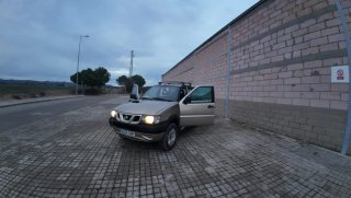 Nissan Terrano II 2004