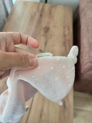 Dou dou bebé peluche rosa