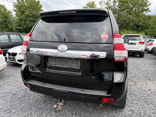 Toyota Land Cruiser VXL 150 con 149.000 kilometros