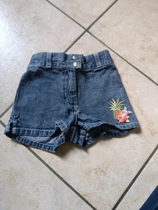 Pantaloncini bimba 18/24 mesi