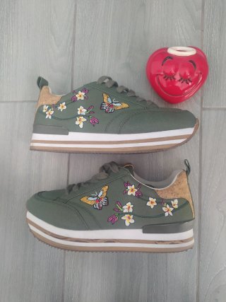 39 CHIKA10 zapatillas