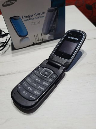 Móvil Samsung GT-E1151 Azul