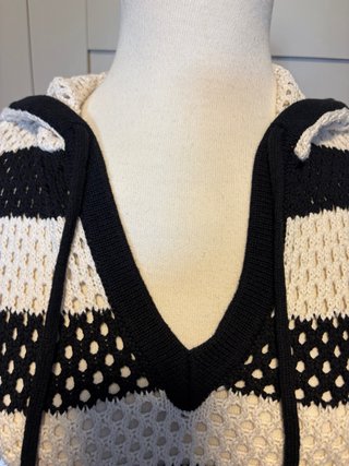 Jersey corto Zara rayas vainilla y negro