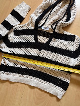 Jersey corto Zara rayas vainilla y negro