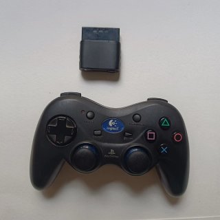 Sony PS2 Fat Nera + Controller + Accessori