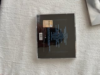 CD Gentleman Gue Pequeno - Red & Blue