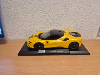 Ferrari SF90 Stradale Maisto Amarillo