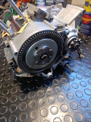 Motor AM6 con Cilindro TNT 49,9