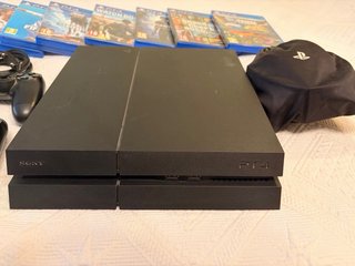 PS4 (PlayStation 4) + 2 Mandos + 9 Juegos