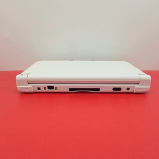 Nintendo 3DS XL Bianco + Caricatore