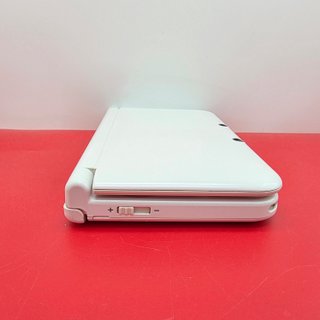 Nintendo 3DS XL Bianco + Caricatore
