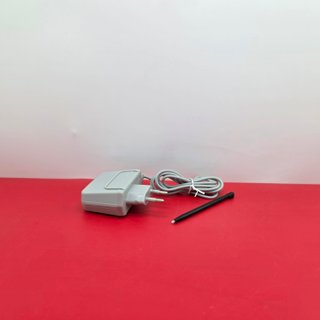 Nintendo 3DS XL Bianco + Caricatore