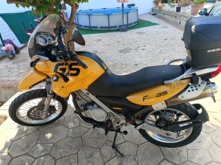 BMW F 650 GS Negra y Amarilla