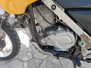 BMW F 650 GS Negra y Amarilla