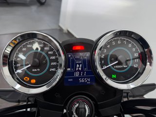 Kawasaki Z650 RS 2024 Plata/Verde