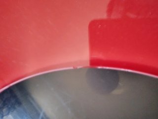 Plafón de cristal rojo y blanco