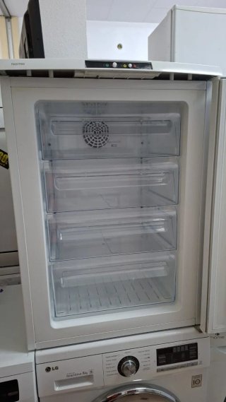 Congelador Electrolux 130€