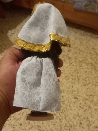 Muñeca tradicional vestida