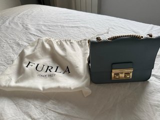 Bolso Furla Azul Claro Cadena Dorada