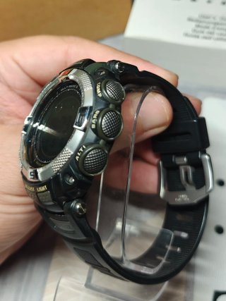 Reloj Casio Protrek Triple Sensor