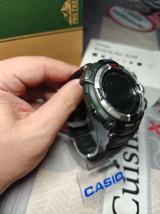 Reloj Casio Protrek Triple Sensor