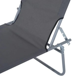 Tumbona plegable gris con parasol
