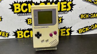 Nintendo Game Boy clásica en caja