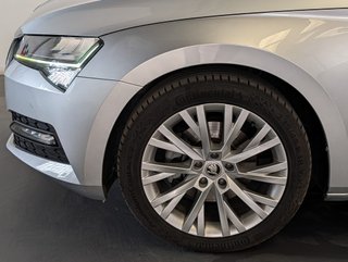 Skoda Superb COMBI 2.0TDI AMBITION DSG 150CV