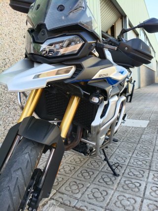 Voge 900DSX