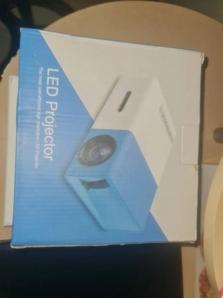 Proyector Portátil Blanco y Azul