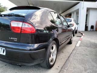 SEAT Leon 2004